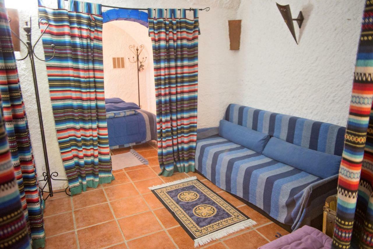 Cuevas De Rolando Guest House Guadix Exterior photo