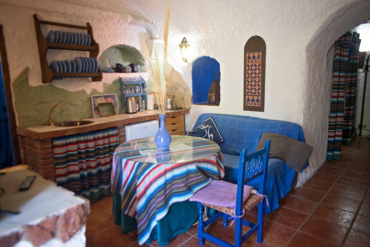 Cuevas De Rolando Guest House Guadix Exterior photo